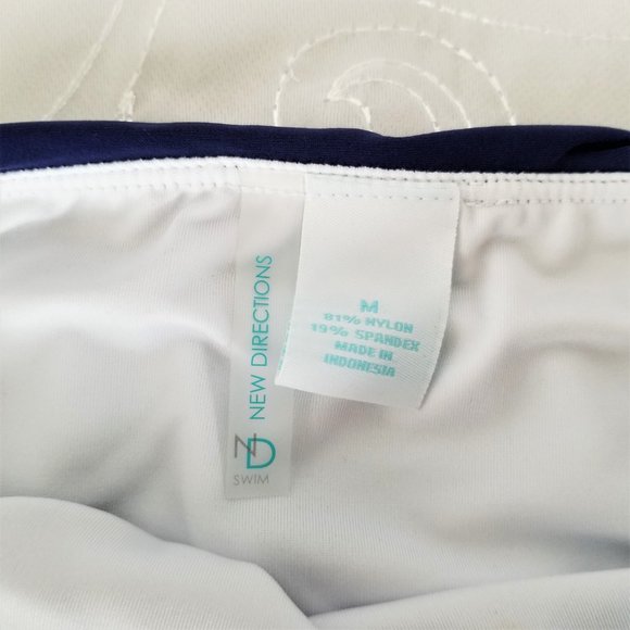 New Directions Sz M Swim Bottoms Leaves Green Blue - Picture 4 of 7